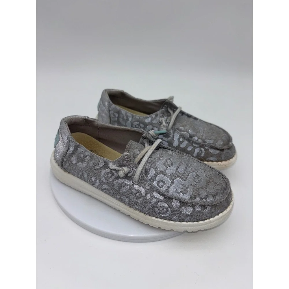 HEY DUDE Girls Leopard‎ Shoe Gray Wendy Youth Cat Eye Slip On Kids Silver 13